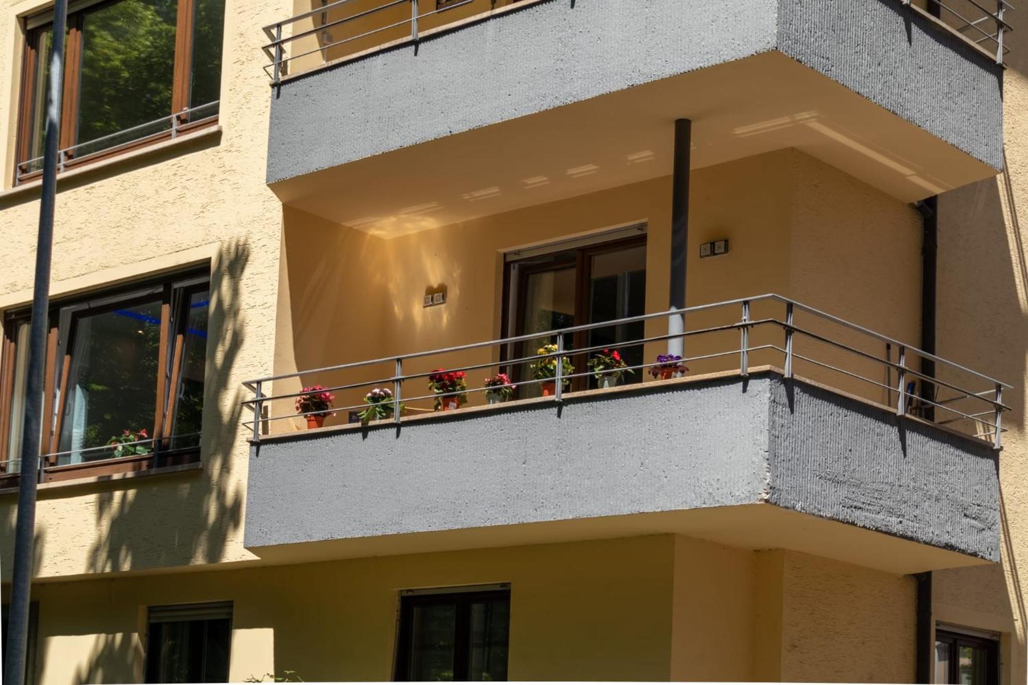 Mega Lux Apartment Esslingen am Neckar ภายนอก รูปภาพ